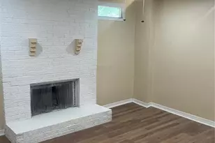5565 N Cabot Dr, Jacksonville, FL 32244 - Photo 5