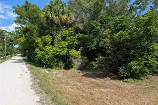 700 Grant Ave, Deland, FL 32724 - Photo 1