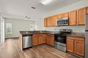422 Columbia Ct, Poinciana, FL 34759 - Photo 9