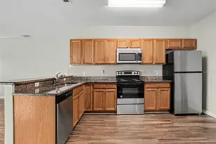 422 Columbia Ct, Poinciana, FL 34759 - Photo 9
