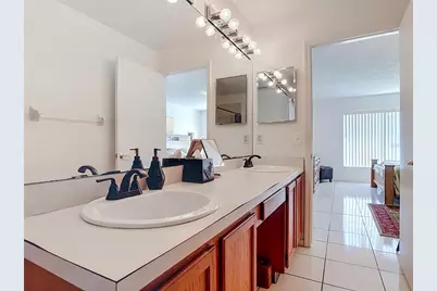 5709 Lakefield Court, Orlando, FL 32810 - Photo 17