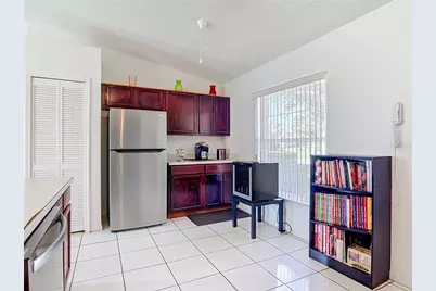 5709 Lakefield Court, Orlando, FL 32810 - Photo 13