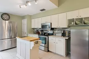 30724 Fairview Ave, Tavares, FL 32778 - Photo 15