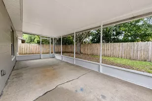 818 Maple Forest Dr, Orlando, FL 32825 - Photo 23