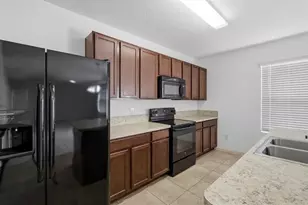 16604 Broadford Ln, Clermont, FL 34714 - Photo 9