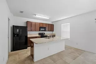 16604 Broadford Ln, Clermont, FL 34714 - Photo 7