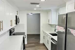 1346 Chancellor Dr, Holiday, FL 34690 - Photo 5