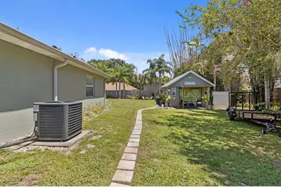 1910 Lee Wood Court, Saint Cloud, FL 34772 - Photo 29