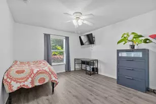 1910 Lee Wood Ct, Saint Cloud, FL 34772 - Photo 21