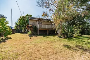 532 45th St Ct W, Palmetto, FL 34221 - Photo 9
