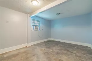 532 45th St Ct W, Palmetto, FL 34221 - Photo 17