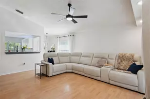 1038 Royal Oaks Dr, Apopka, FL 32703 - Photo 9