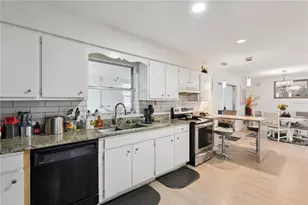 461 Vihlen Rd, Sanford, FL 32771 - Photo 9
