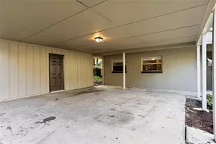 26430 Sleepy Hollow St, Mount Plymouth, FL 32776 - Photo 3