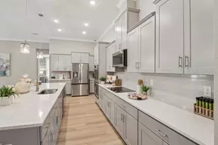 2716 W Mesa Verde Dr, Beverly Hills, FL 34465 - Photo 5