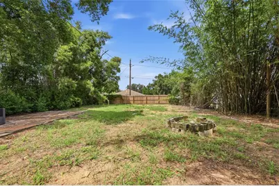 4 E Bay Street, Davenport, FL 33837 - Photo 13
