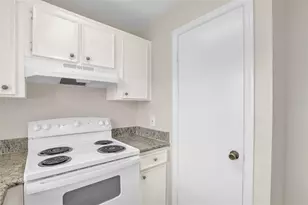 4160 Pershing Pointe Pl, Orlando, FL 32822 - Photo 9