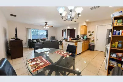 3914 NW Cinnamon Tree Circle, Jensen Beach, FL 34957 - Photo 9