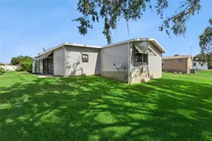 1615 Pinehurst Dr, Lady Lake, FL 32159 - Photo 23