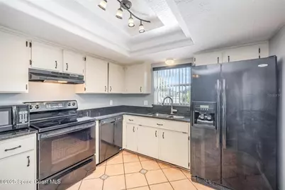 4006 Dewberry Circle, Melbourne, FL 32901 - Photo 11