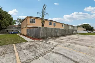 12063 Tift Cir, Orlando, FL 32826 - Photo 17