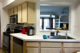 7360 Westpointe Blvd, Orlando, FL 32835 - Photo 11