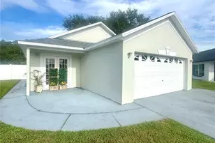 2412 Sonja Ct, Kissimmee, FL 34743 - Photo 5