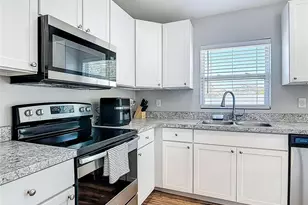 640 Chestnut Ave, Orange City, FL 32763 - Photo 5