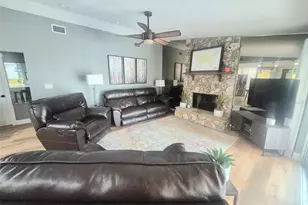 5370 Whispering Pine Cir, Saint Cloud, FL 34771 - Photo 15