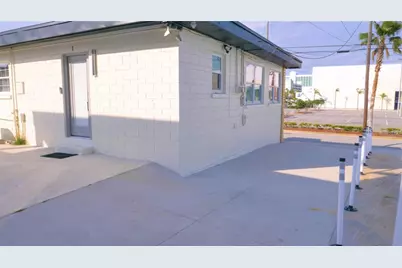 137 N Hollywood Avenue, Daytona Beach, FL 32118 - Photo 93