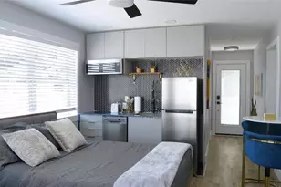137 N Hollywood Ave, Daytona Beach, FL 32118 - Photo 11