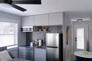 137 N Hollywood Ave, Daytona Beach, FL 32118 - Photo 9