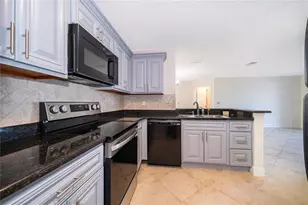 1939 Summer Club Dr, Oviedo, FL 32765 - Photo 15
