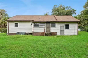381 W Ohio Ave, Lake Helen, FL 32744 - Photo 1