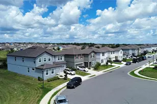 2018 Derwent Dr, Davenport, FL 33896 - Photo 5