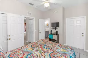 712 Calabria Ave, Davenport, FL 33897 - Photo 5