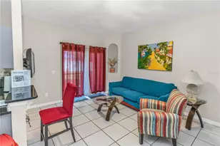 712 Calabria Ave, Davenport, FL 33897 - Photo 9