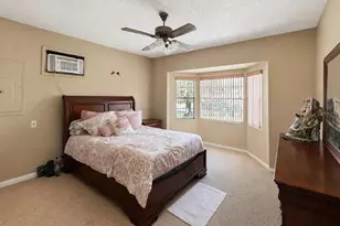 2777 Green Meadow Cir, Kissimmee, FL 34741 - Photo 21