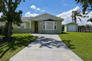 2777 Green Meadow Cir, Kissimmee, FL 34741 - Photo 3