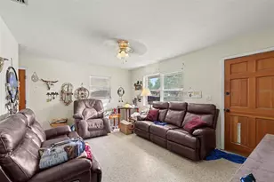 2209 NE 36th St, Ocala, FL 34479 - Photo 3