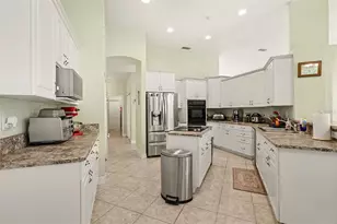 3724 S Ridge Cir, Titusville, FL 32796 - Photo 5