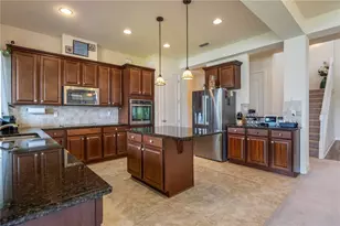 11015 Mobberley Cir, Orlando, FL 32832 - Photo 9