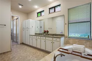 11015 Mobberley Cir, Orlando, FL 32832 - Photo 19