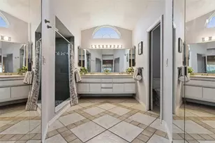 2504 Glenwood Dr, Edgewater, FL 32141 - Photo 23