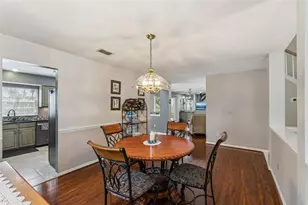 2024 Sawgrass Dr, Apopka, FL 32712 - Photo 11