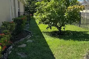 5406 Sandy Shell Dr, Apollo Beach, FL 33572 - Photo 21