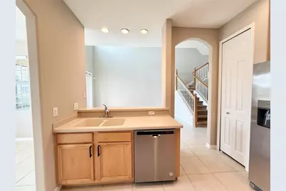 547 Terrace Spring Drive, Orlando, FL 32828 - Photo 17