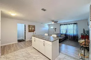 7211 Pinion Dr, Orlando, FL 32818 - Photo 9