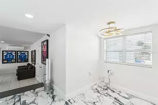 317 E Main St, Tavares, FL 32778 - Photo 11