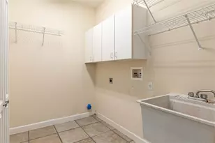 4302 Conroy Club Dr, Orlando, FL 32835 - Photo 25